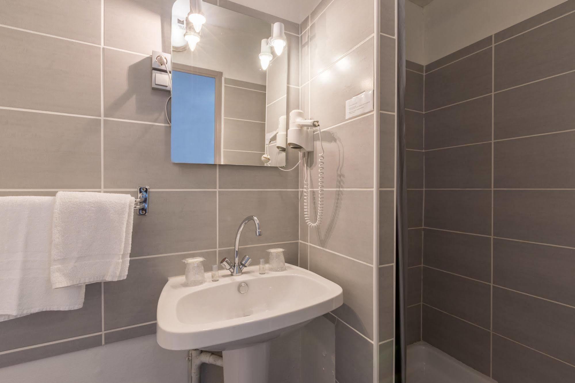 וורפ Alp'Hotel מראה חיצוני תמונה