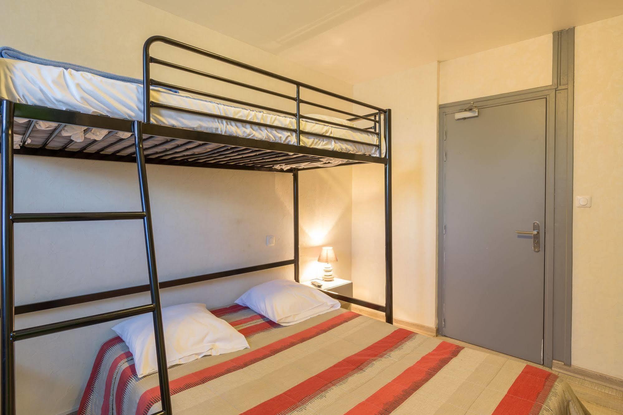 וורפ Alp'Hotel מראה חיצוני תמונה
